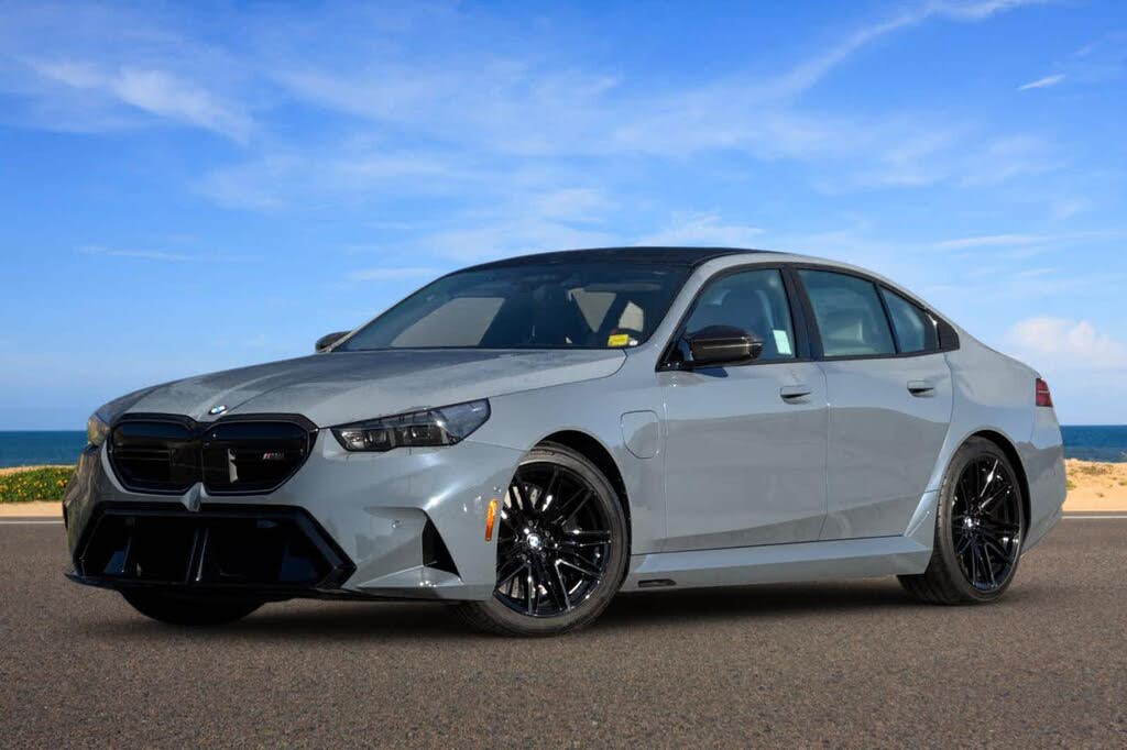 2025 BMW M5 AWD