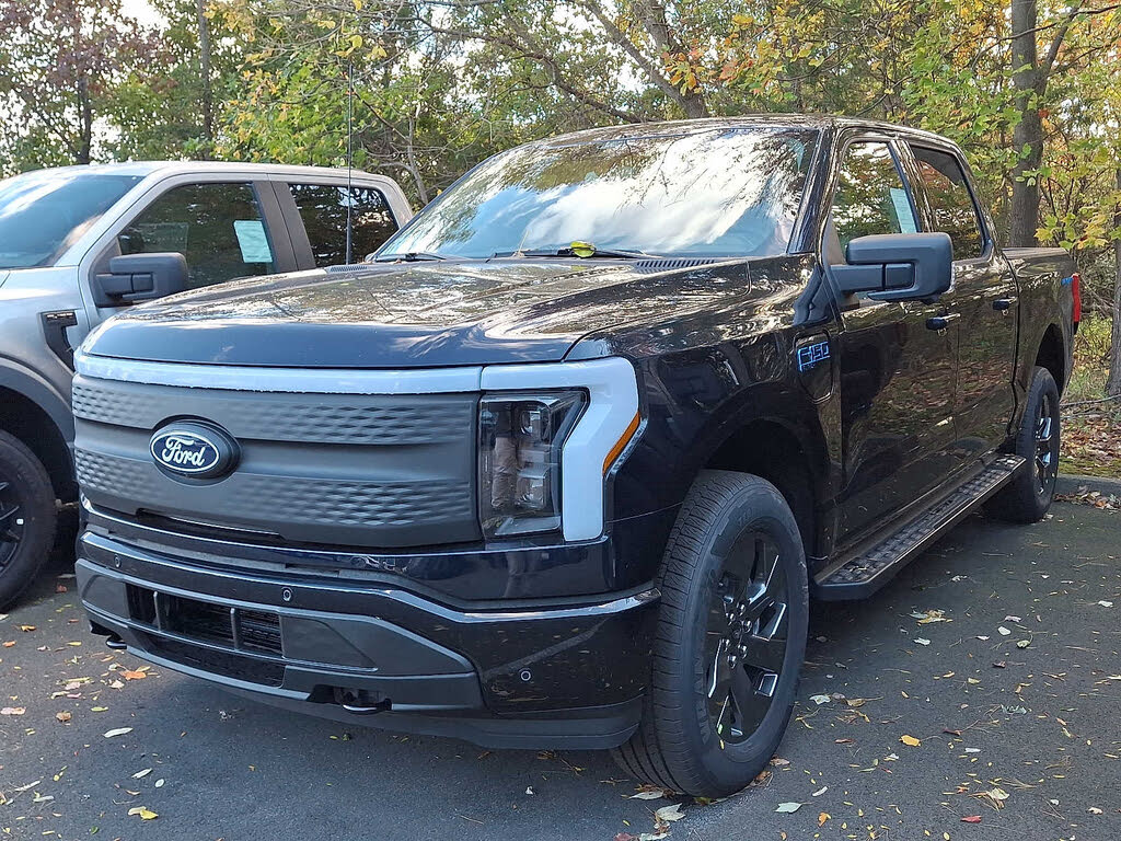 2025 Ford F-150 Lightning Flash SuperCrew AWD