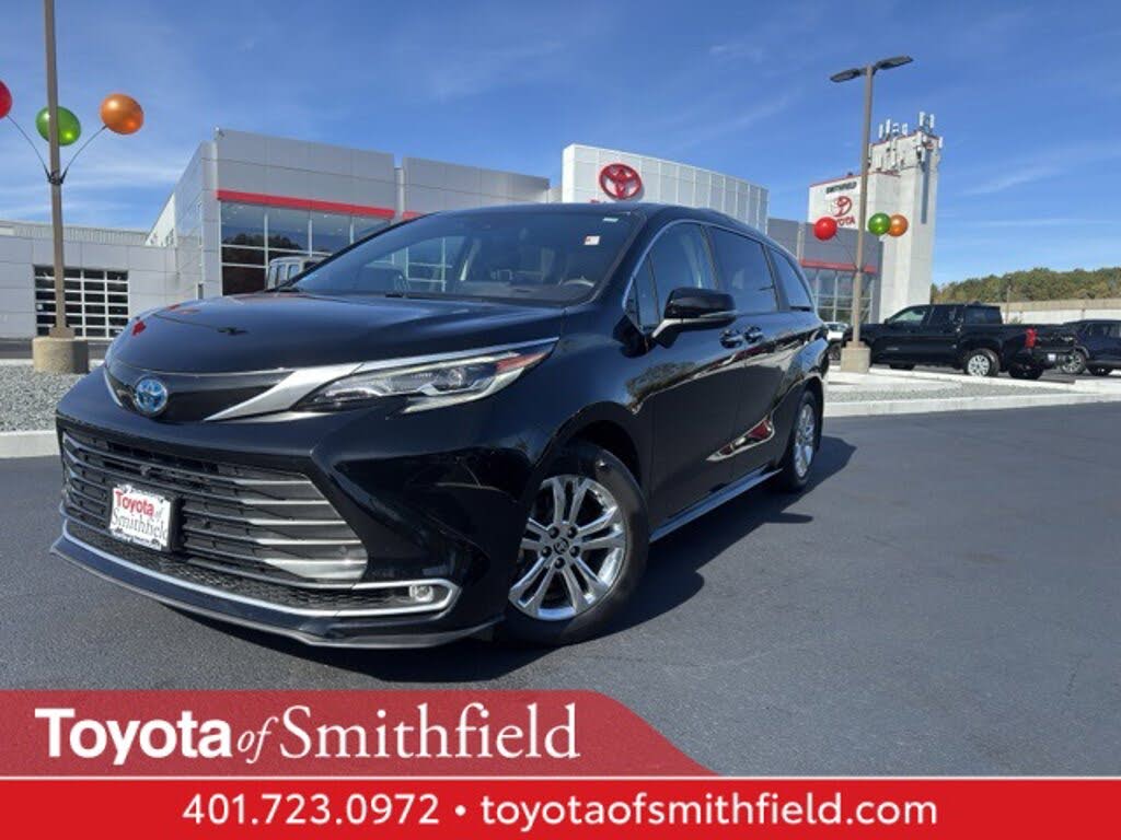 2024 Toyota Sienna Platinum 7-Passenger AWD