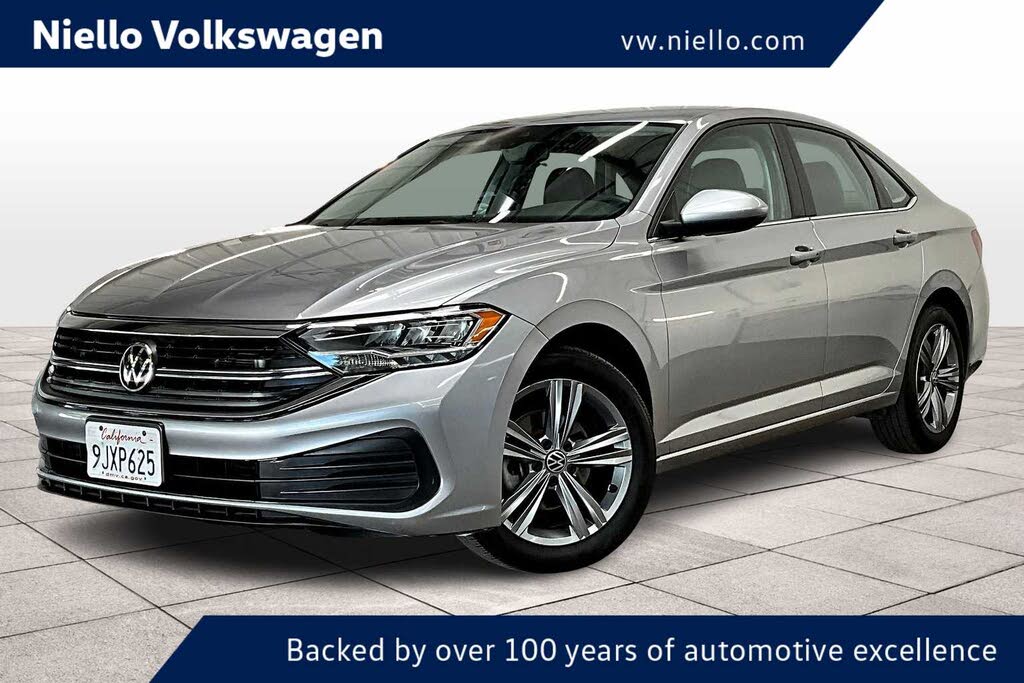 2024 Volkswagen Jetta SE FWD