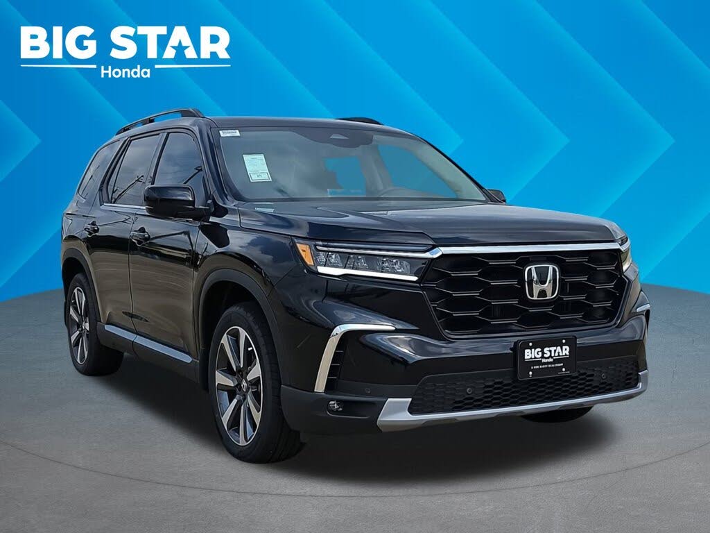 2025 Honda Pilot Touring FWD