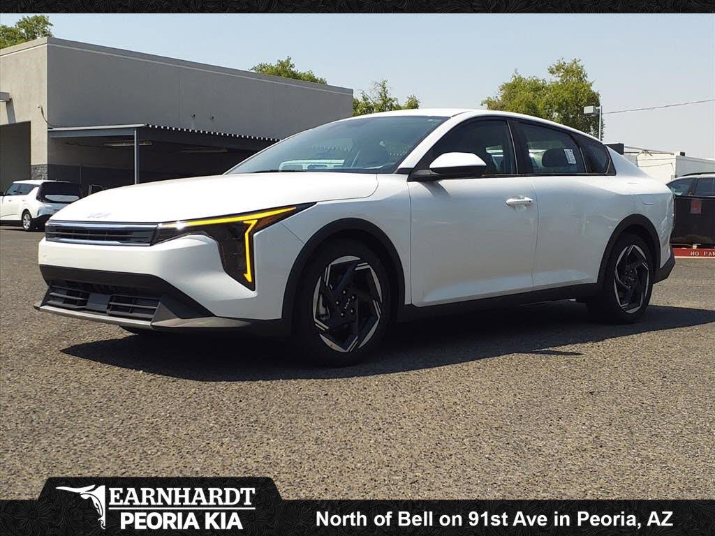 2025 Kia K4 EX FWD