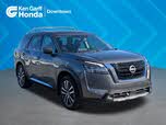 Nissan Pathfinder Platinum 4WD