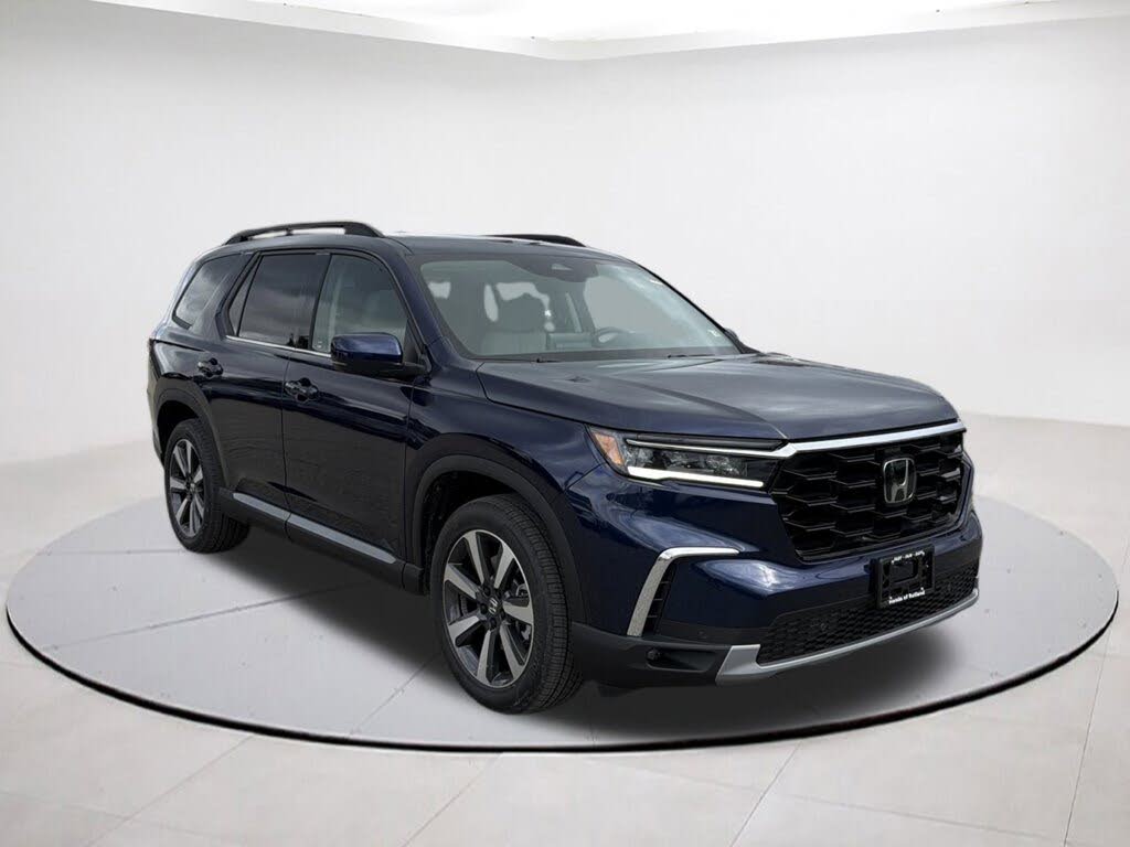 2025 Honda Pilot Touring AWD