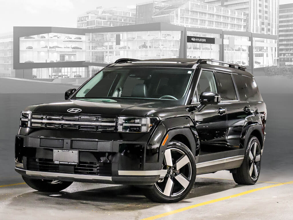 Hyundai Santa Fe Luxury AWD 2025