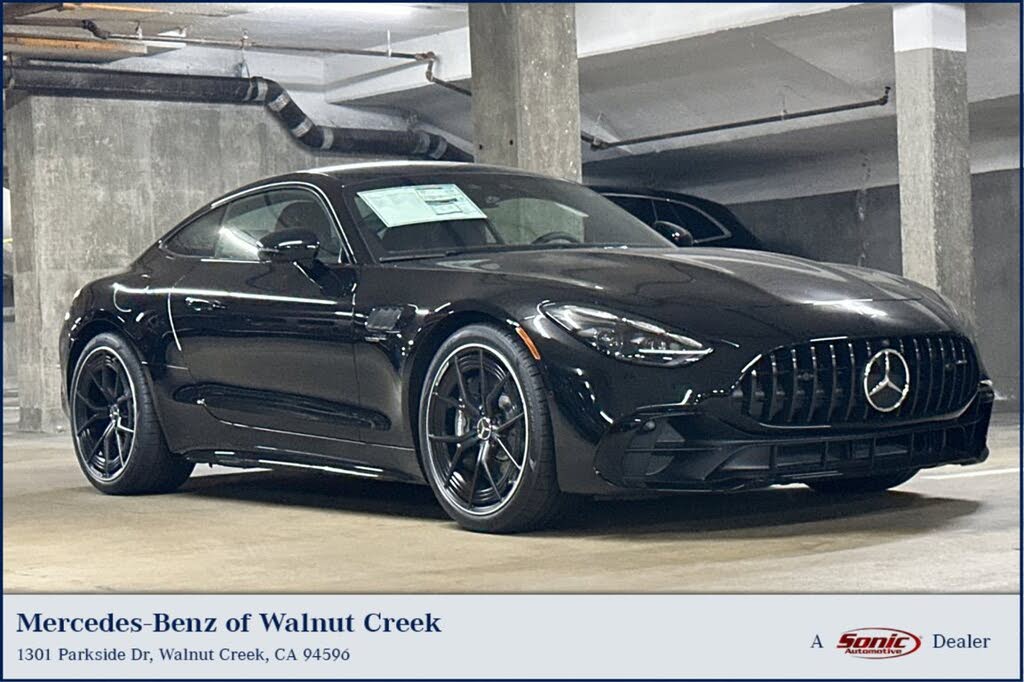 2026 Mercedes-Benz AMG GT 43 RWD