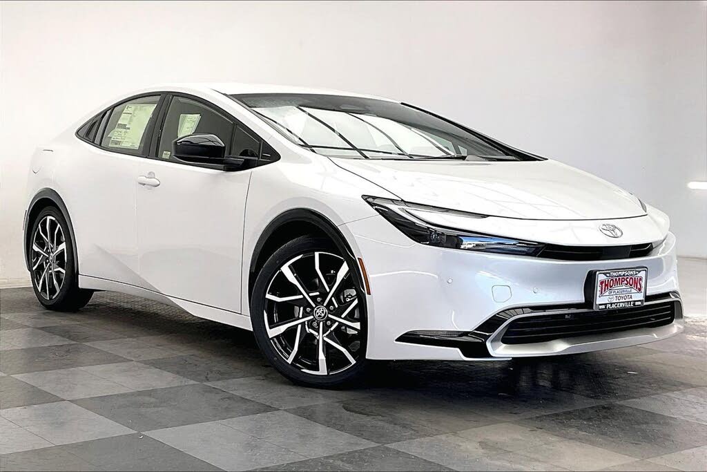 2026 Toyota Prius Plug-In Hybrid XSE FWD