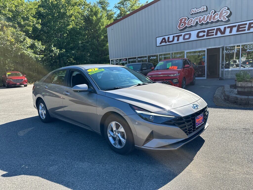 2021 Hyundai Elantra SE FWD