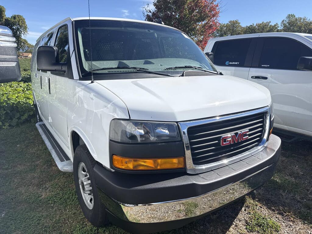 2023 GMC Savana Cargo 2500 RWD