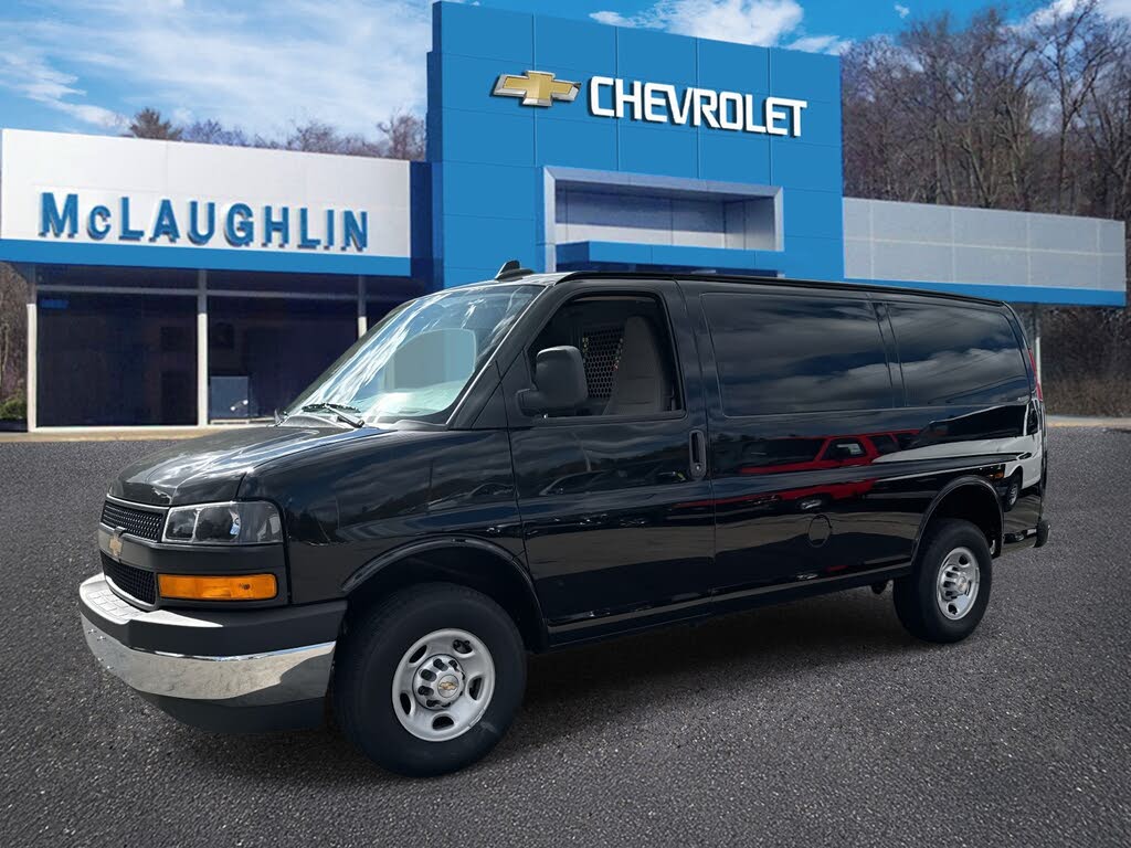 2025 Chevrolet Express Cargo 2500 RWD