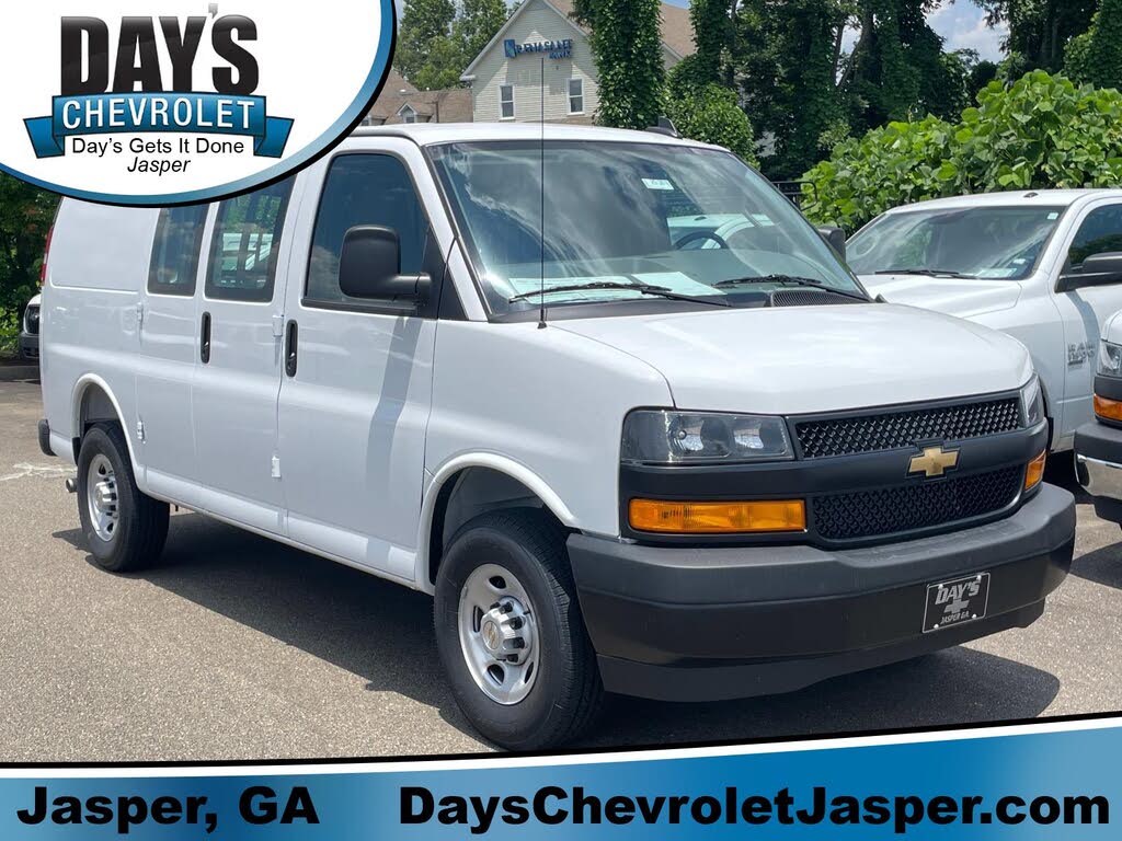 2025 Chevrolet Express Cargo 2500 RWD