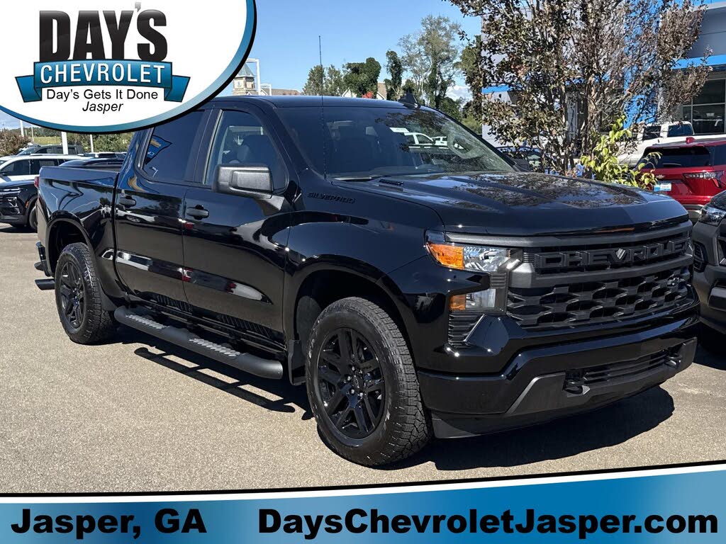 2026 Chevrolet Silverado 1500 Custom Crew Cab RWD