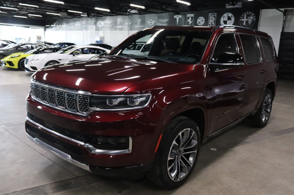 2023 Jeep Grand Wagoneer Series III 4WD