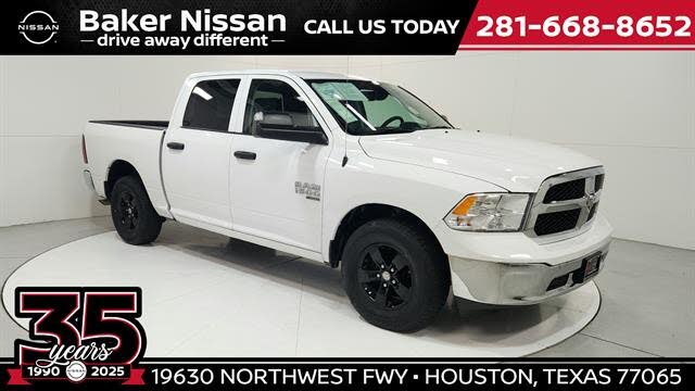 2023 RAM 1500 Classic SLT Crew Cab RWD