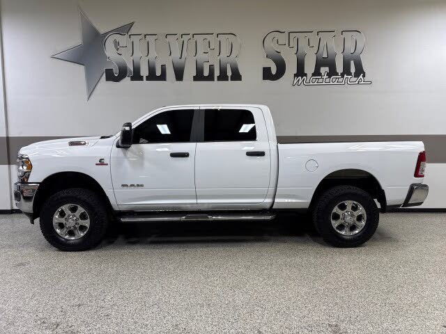 2023 RAM 3500 Big Horn Crew Cab 4WD