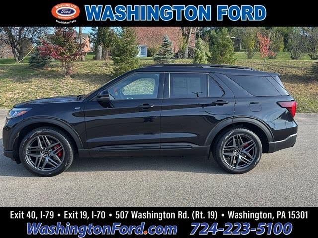 2025 Ford Explorer ST-Line AWD