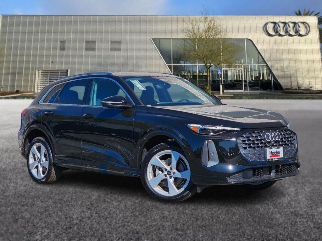 2025 Audi Q5 quattro Premium Plus 40 TFSI