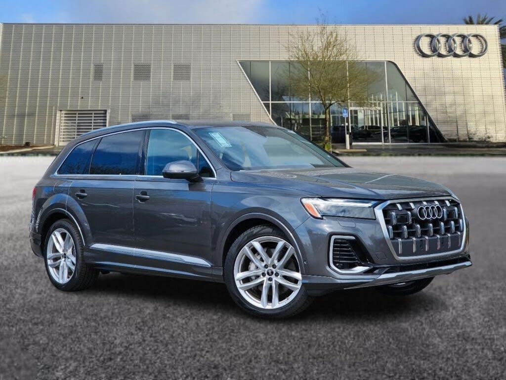2025 Audi Q7 quattro Premium Plus 55 TFSI