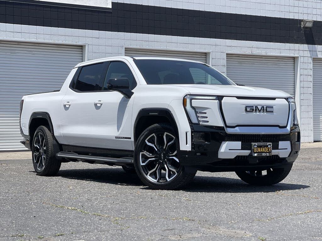 2025 GMC Sierra EV
