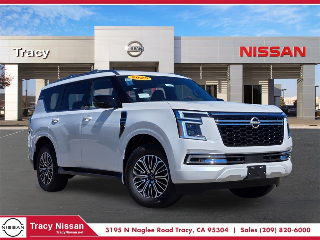 2025 Nissan Armada SL 4WD