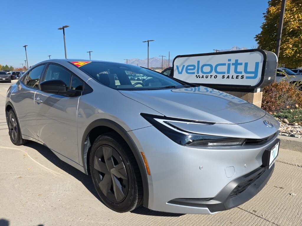 2024 Toyota Prius LE FWD