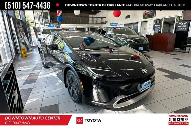 2025 Toyota Prius Plug-In Hybrid SE FWD