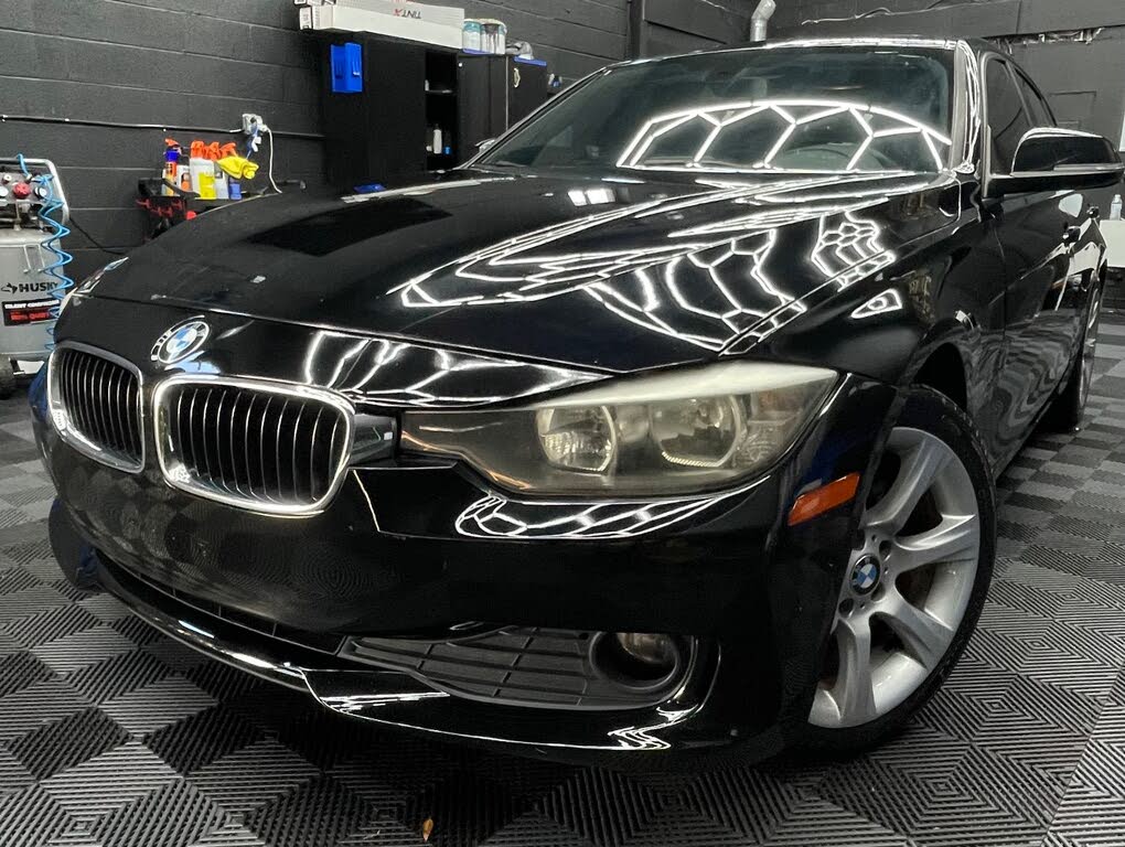 2013 BMW 3 Series 320i xDrive Sedan AWD