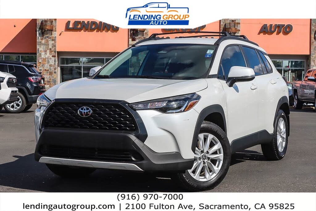 2023 Toyota Corolla Cross LE AWD