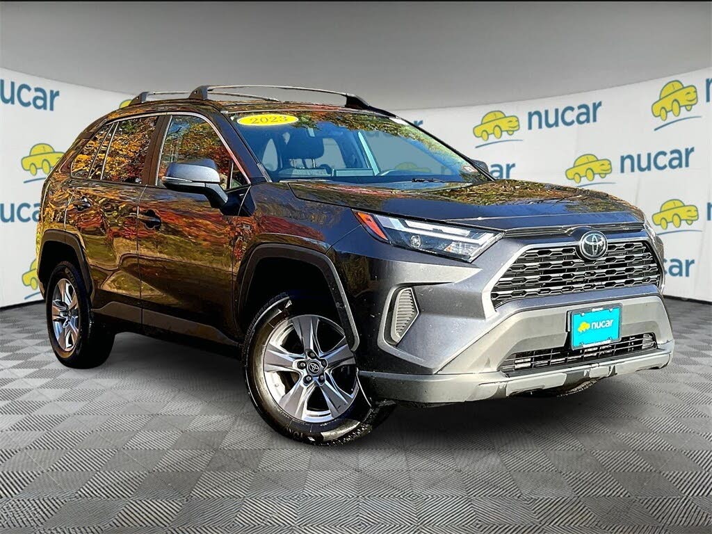 2023 Toyota RAV4 XLE AWD