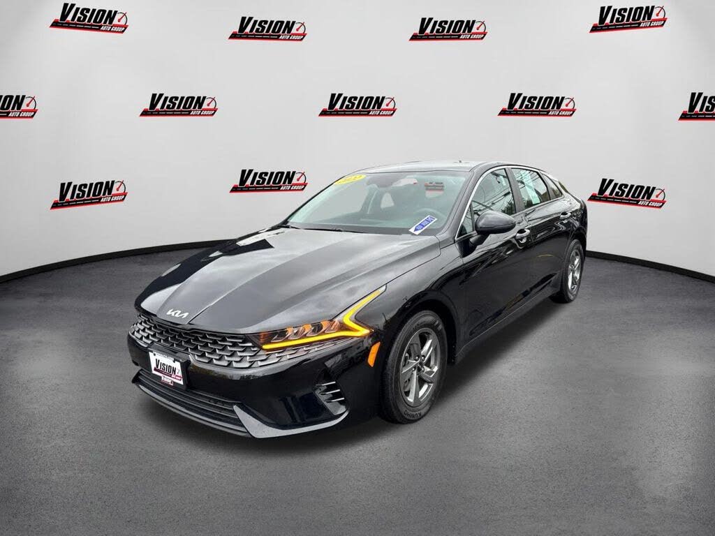 2022 Kia K5 LXS FWD