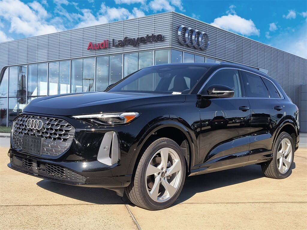 2025 Audi Q5 quattro Premium Plus 40 TFSI