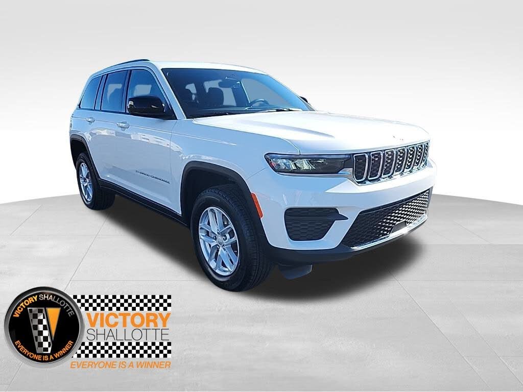 2025 Jeep Grand Cherokee Laredo X RWD