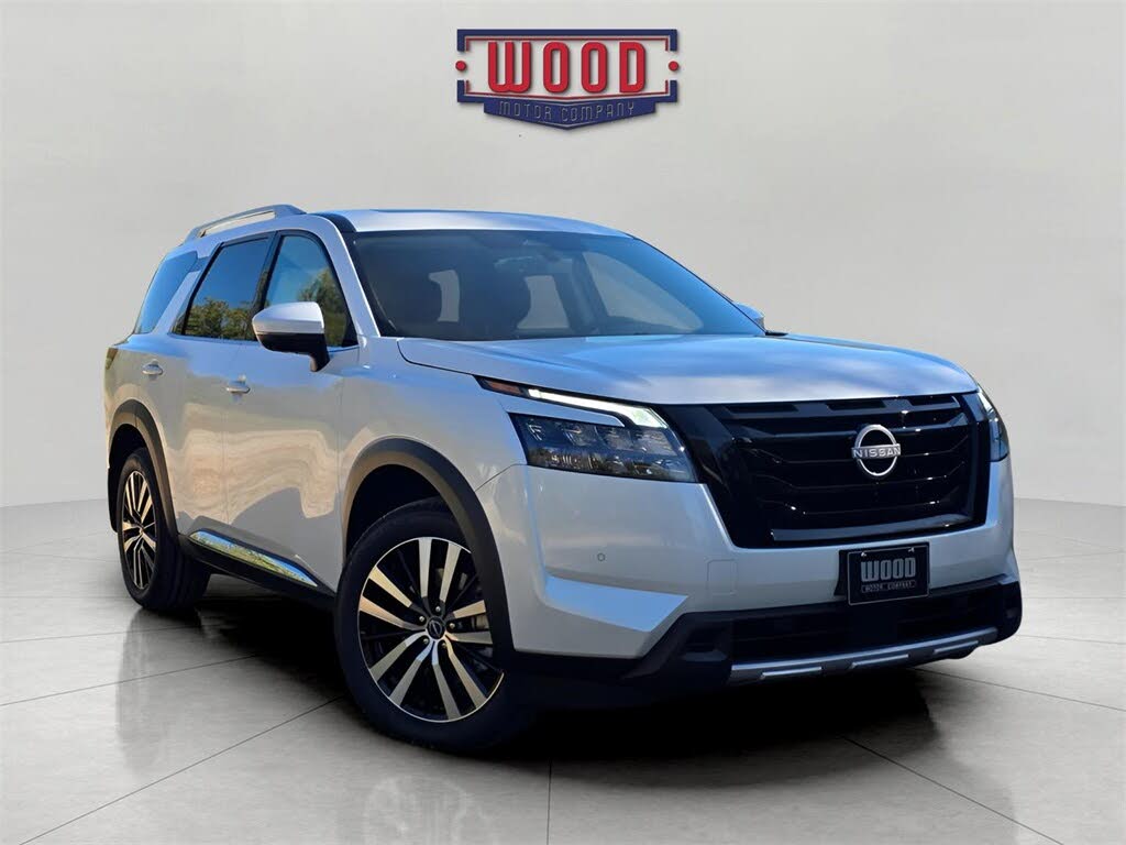 2025 Nissan Pathfinder Platinum 4WD