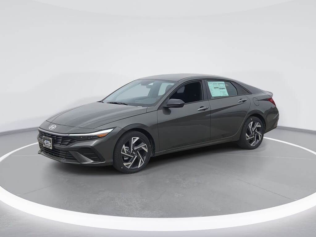 2026 Hyundai Elantra SEL Sport FWD
