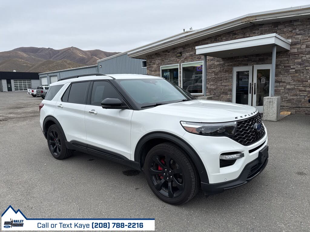 2022 Ford Explorer ST AWD