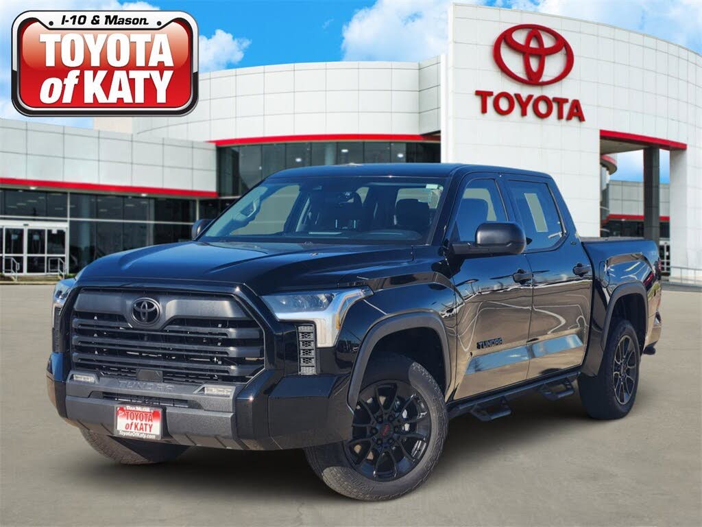2023 Toyota Tundra SR5 CrewMax Cab 4WD