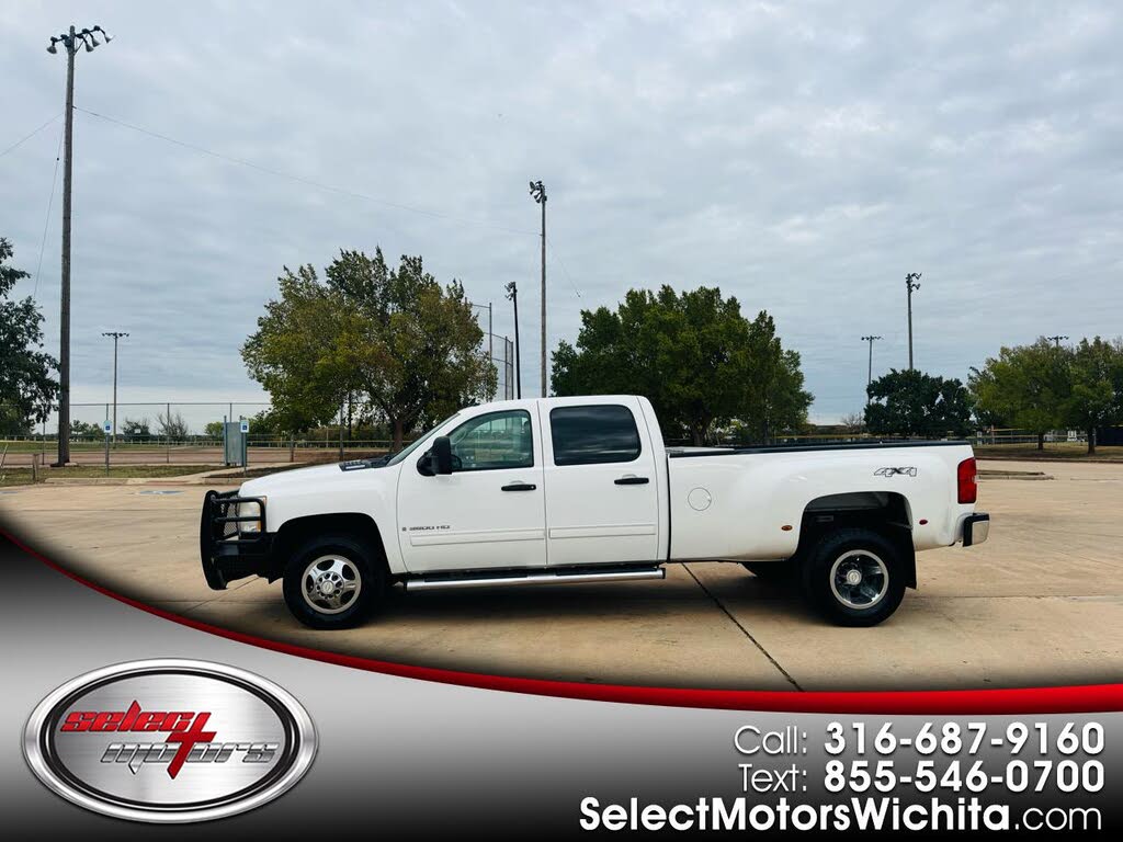 2009 Chevrolet Silverado 3500HD LT Crew Cab LB DRW 4WD