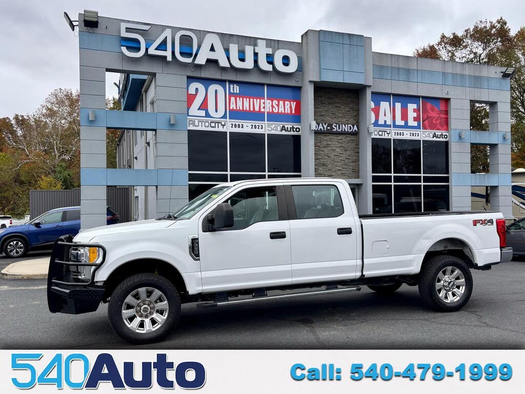 2017 Ford F-250 Super Duty XL Crew Cab LB 4WD