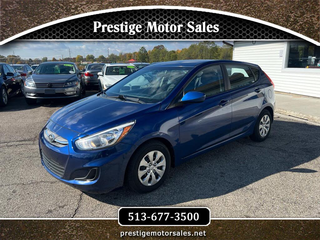 2017 Hyundai Accent SE 4-Door Hatchback FWD