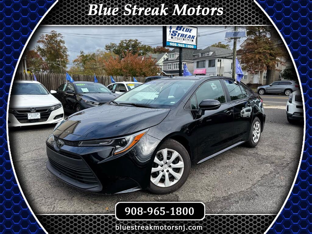 2023 Toyota Corolla LE FWD