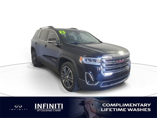 2023 GMC Acadia SLT FWD