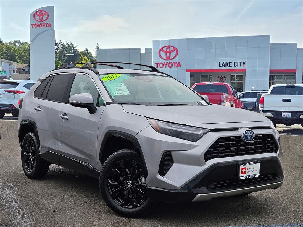 2023 Toyota RAV4 Hybrid SE AWD