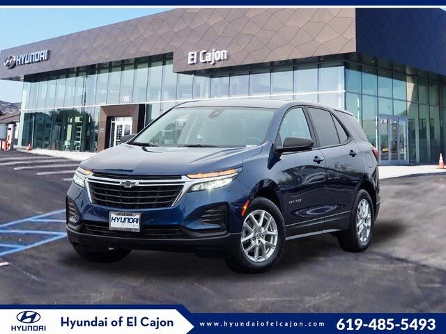 2022 Chevrolet Equinox LS FWD with 1LS