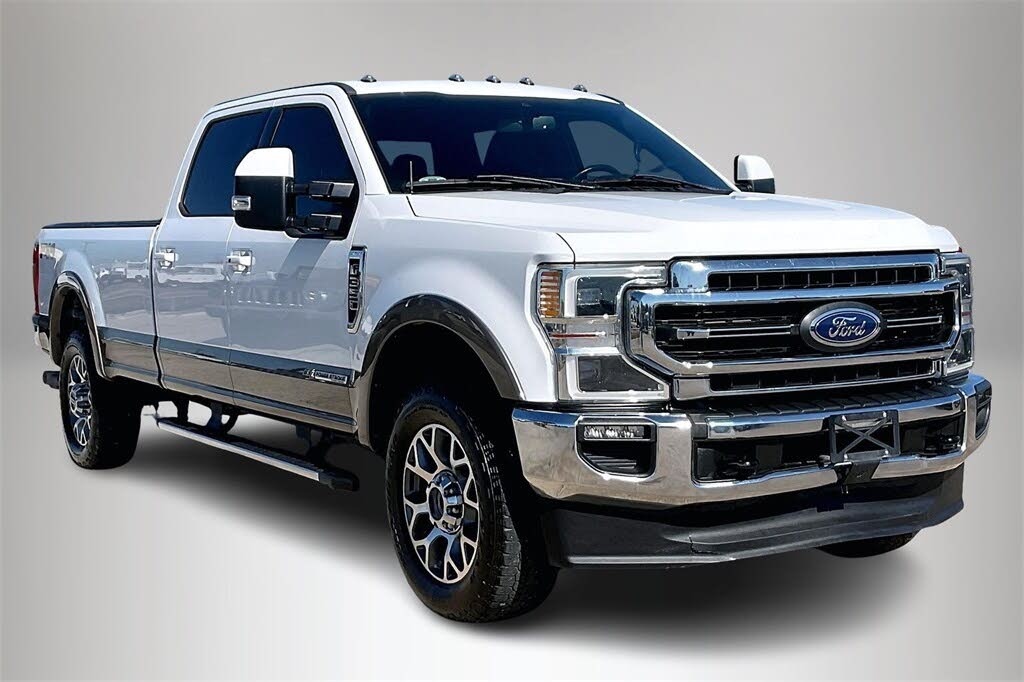2022 Ford F-350 Super Duty Lariat Crew Cab 4WD