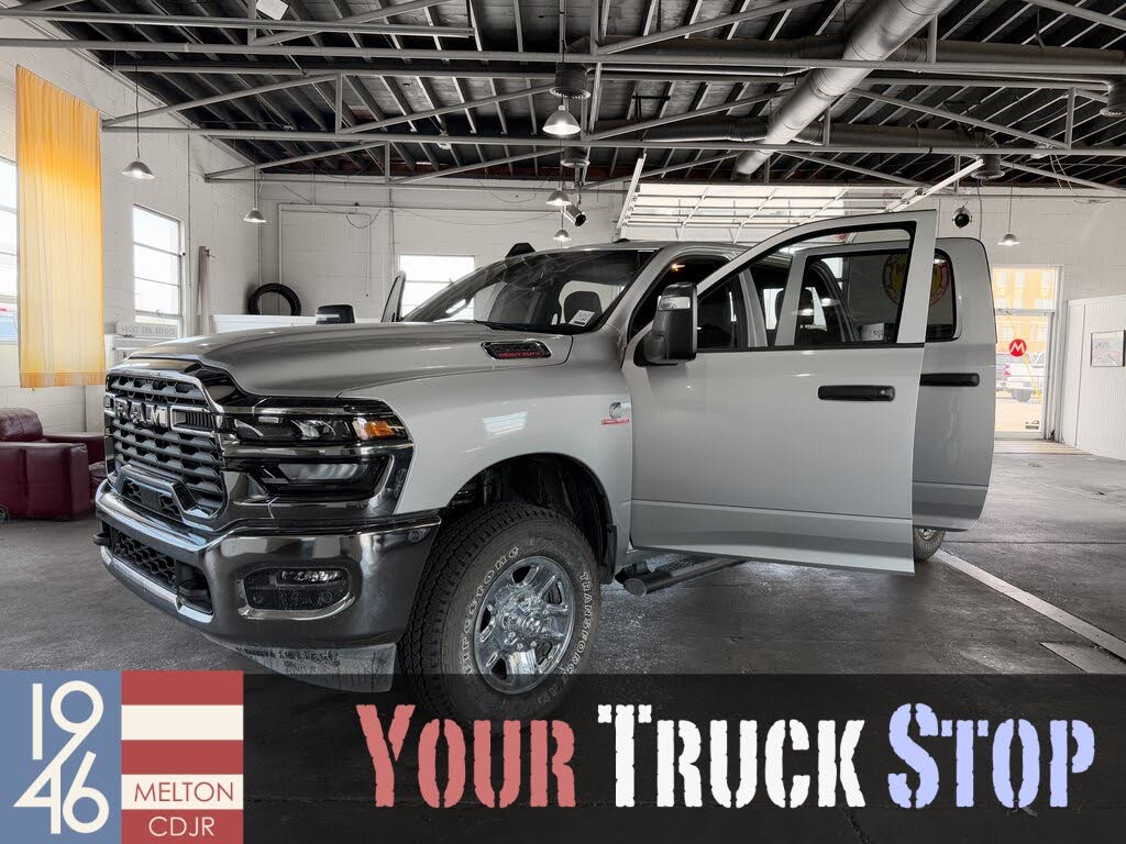 2026 RAM 2500 Tradesman Crew Cab 4WD