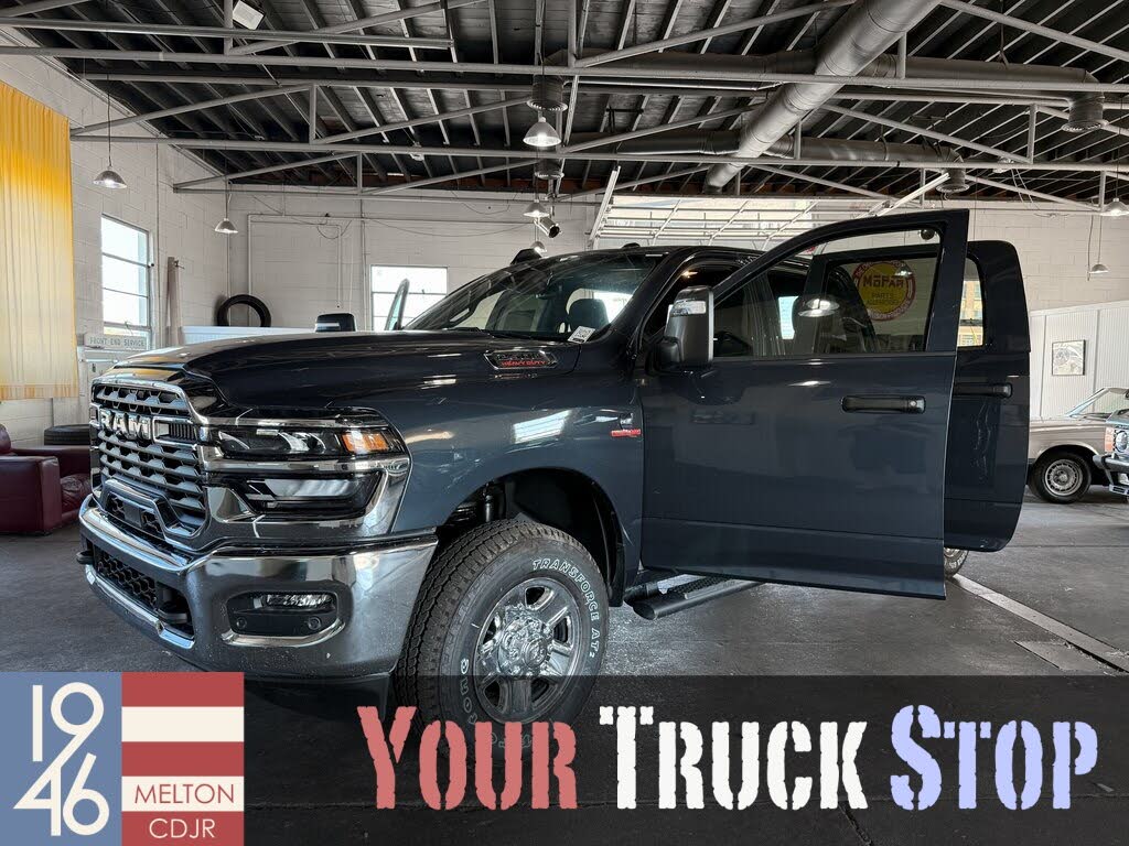 2026 RAM 2500 Tradesman Crew Cab 4WD