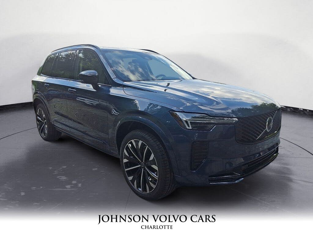 2026 Volvo XC90 B6 Ultra Dark 7-Passenger AWD