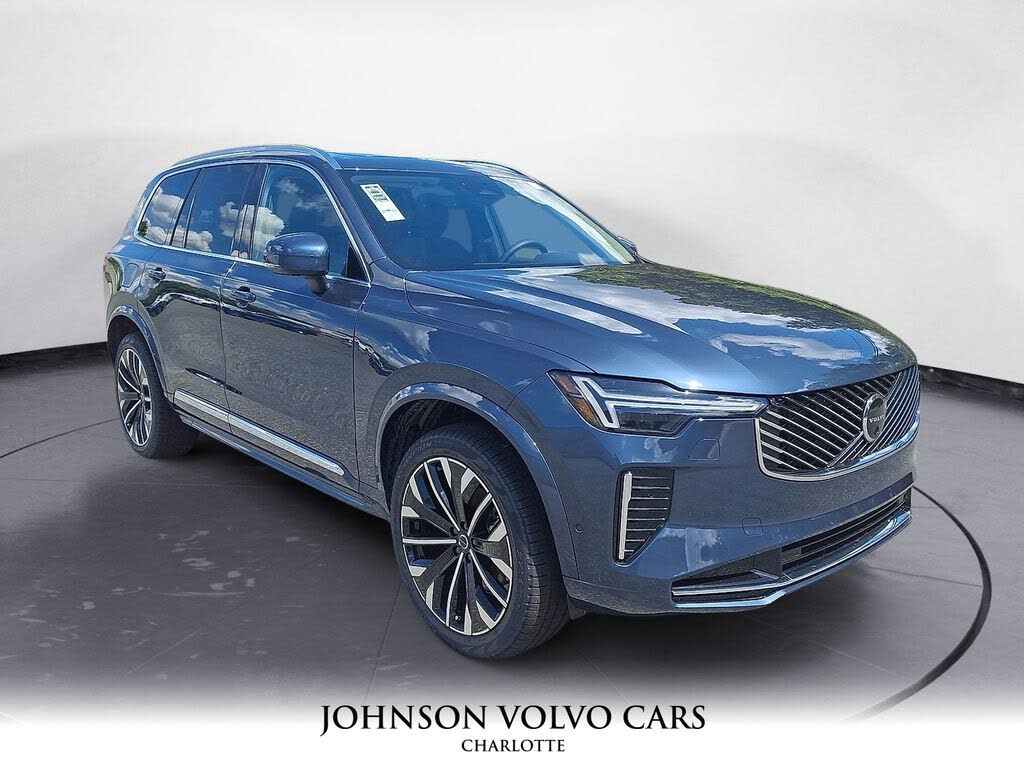 2026 Volvo XC90 B5 Plus 7-Passenger AWD