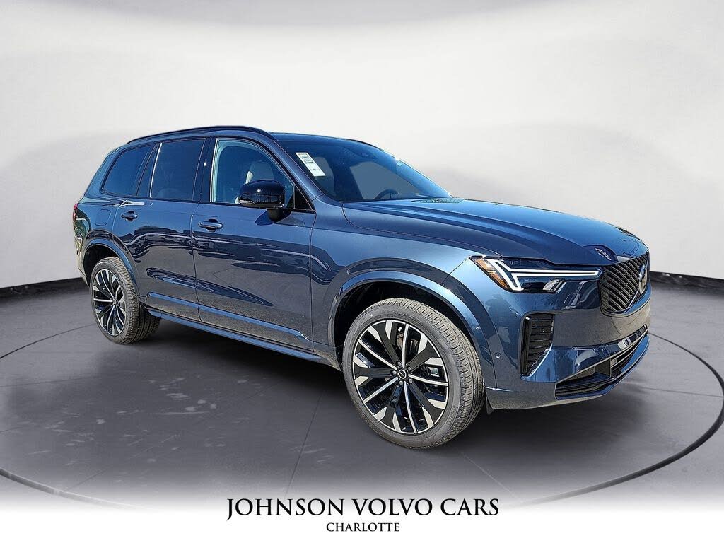 2026 Volvo XC90 B6 Ultra Dark 7-Passenger AWD