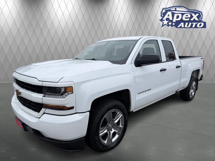 2017 Chevrolet Silverado 1500 Custom Double Cab 4WD